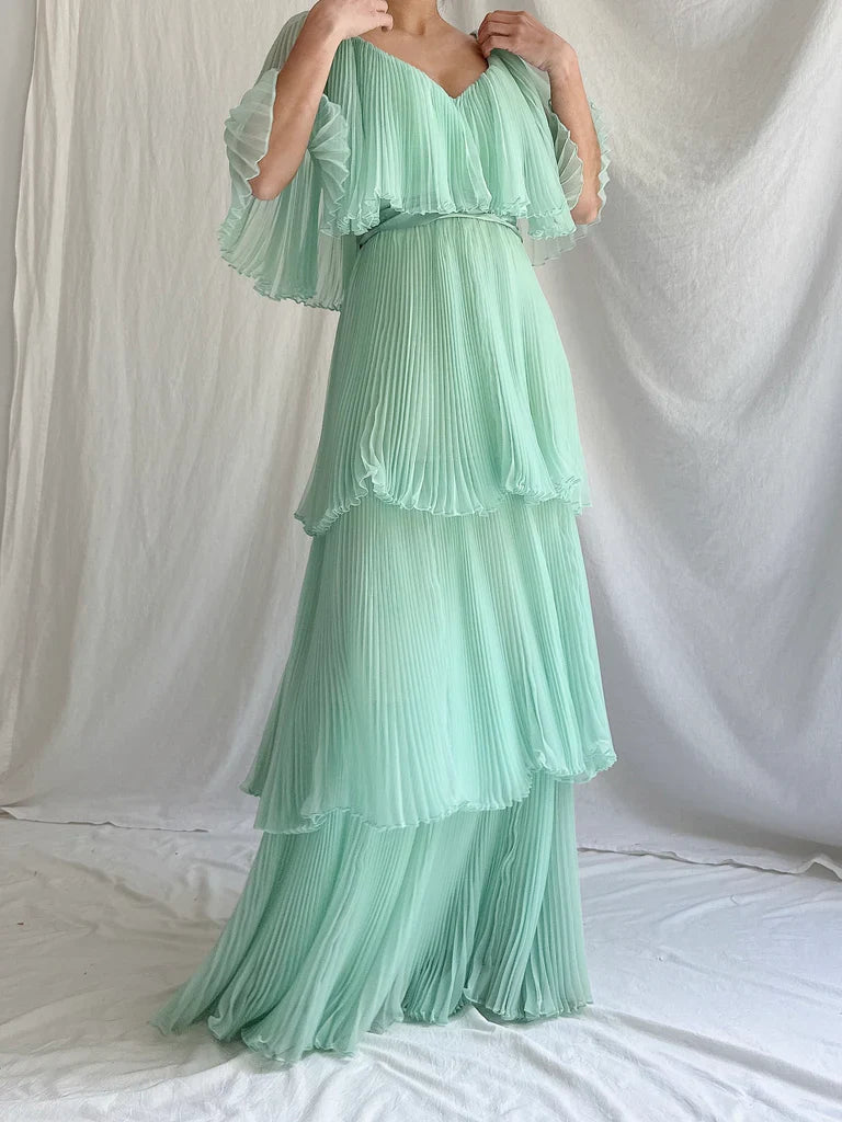 Green Layered Chiffon A Line V Neck Simple Long Party Dress Evening Dress 18 Birthday Dress SH3626