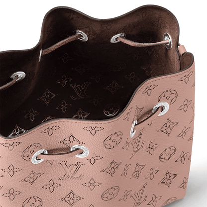 Louis Vuitton Bella M23195