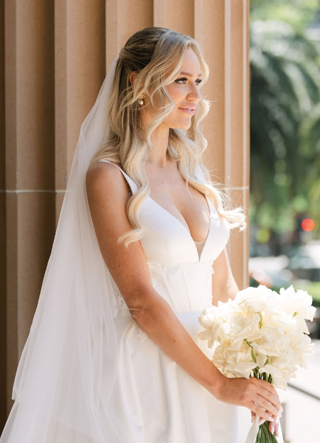 Elegant A Line V Neck Appliques White Satin Long Sweep Wedding Dress SH2192