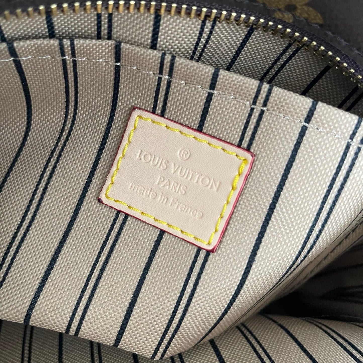 Louis Vuitton M12095 PIANO