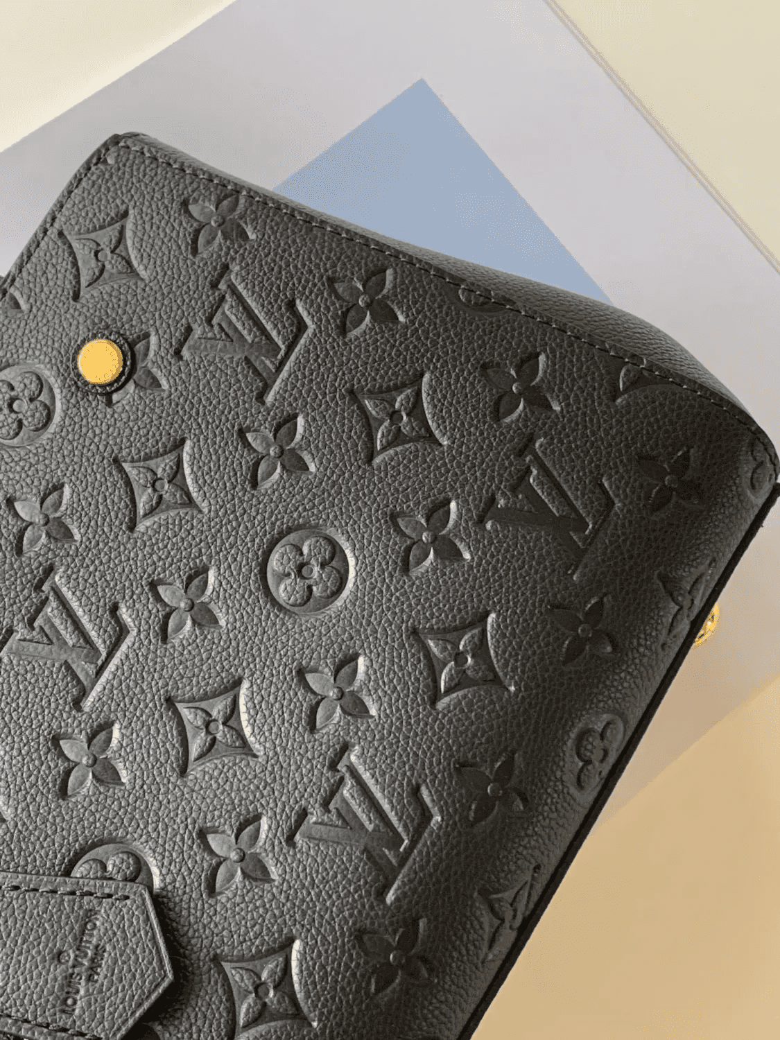 Louis Vuitton Montaigne BB M41053