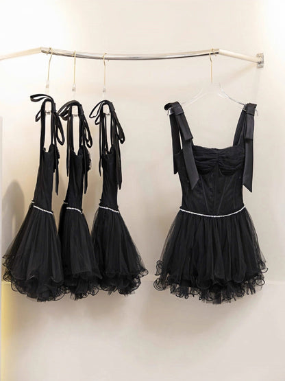 Cute A Line Straps Little Black Dress Party Dresses Short Formal Homecoming Dresses Night Chic Elegant Short Dresses Cocktail Dress 16th Birthday Outfits Tulle Hoco Dresses DH2770