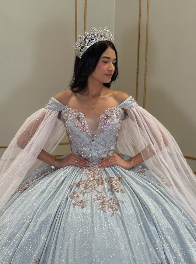 Shiny Baby Blue Ball Gown Off the Shoulder Sequin Tulle Sweet 16 Dress Party Gowns Quinceanera Dresses SH3560