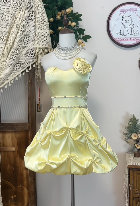 Sweet Yellow Satin Beaded Short Birthday Dress Strapless Homecoming Dress S333