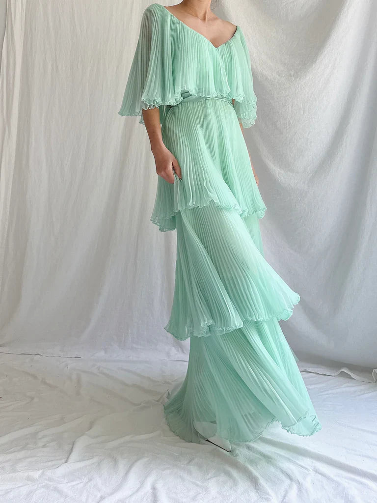 Green Layered Chiffon A Line V Neck Simple Long Party Dress Evening Dress 18 Birthday Dress SH3626