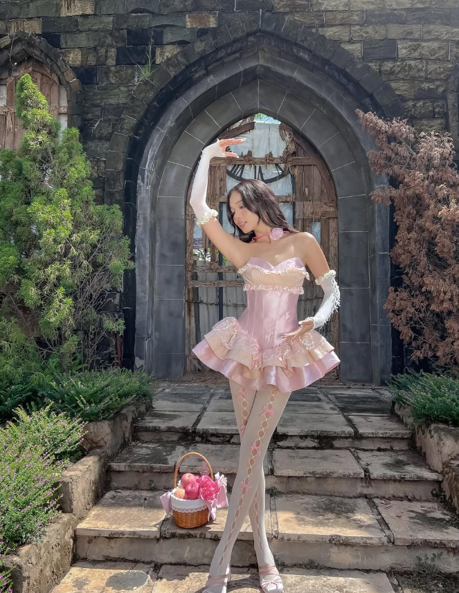 Pink A Line Sweetheart Neck Lace Satin Short Homecoming Dress Cocktail Dress SH3818