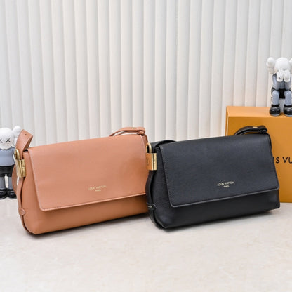 LOUIS VUITTON LOW KEY MESSENGER BROWN 30CM M13151