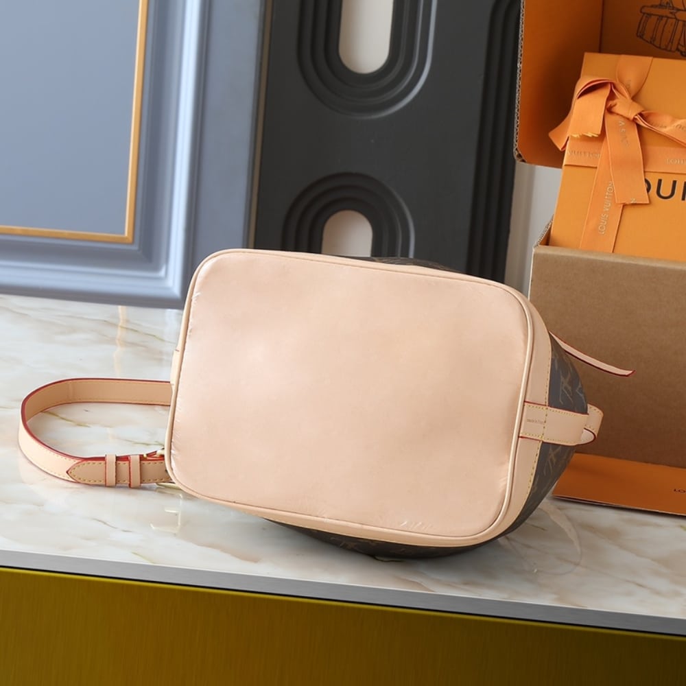 LOUIS VUITTON PETIT NOÉ BAG MONOGRAM BROWN 27CM M46984