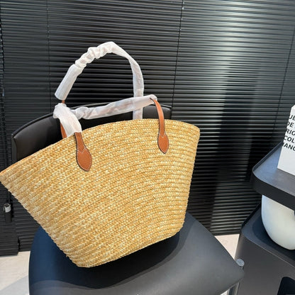 GUCCI MEDIUM STRAW TOTE WITH PATCH NATURAL 27CM ‎779530 9AAE9 9541