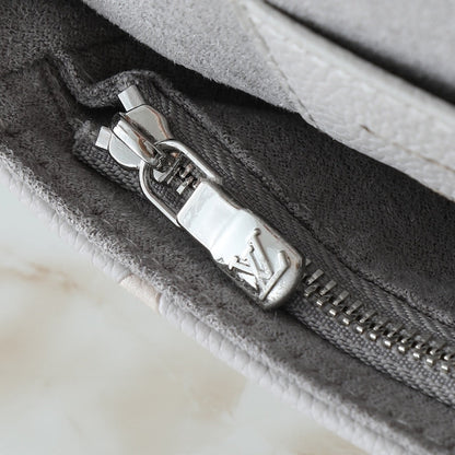 LOUIS VUITTON WALLET ON CHAIN IVY BRUME GRAY 23CM M14225