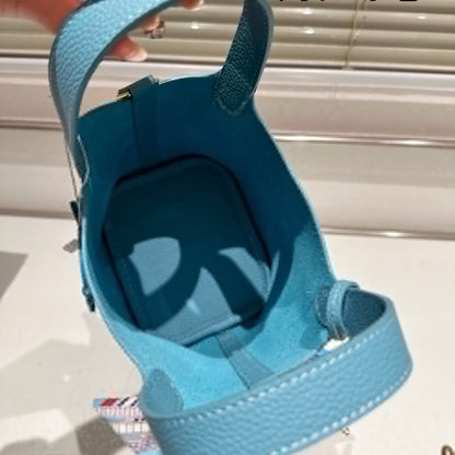 HERMES PICOTIN LOCK 18 BAG BLUE WITH GOLD 18CM