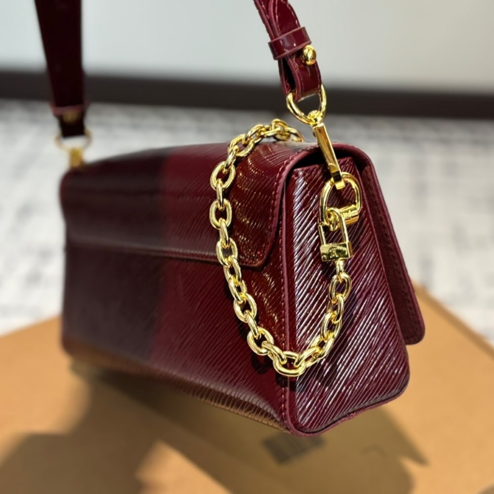 LOUIS VUITTON TWIST WEST BAG EPI BORDEAUX 23CM M24603