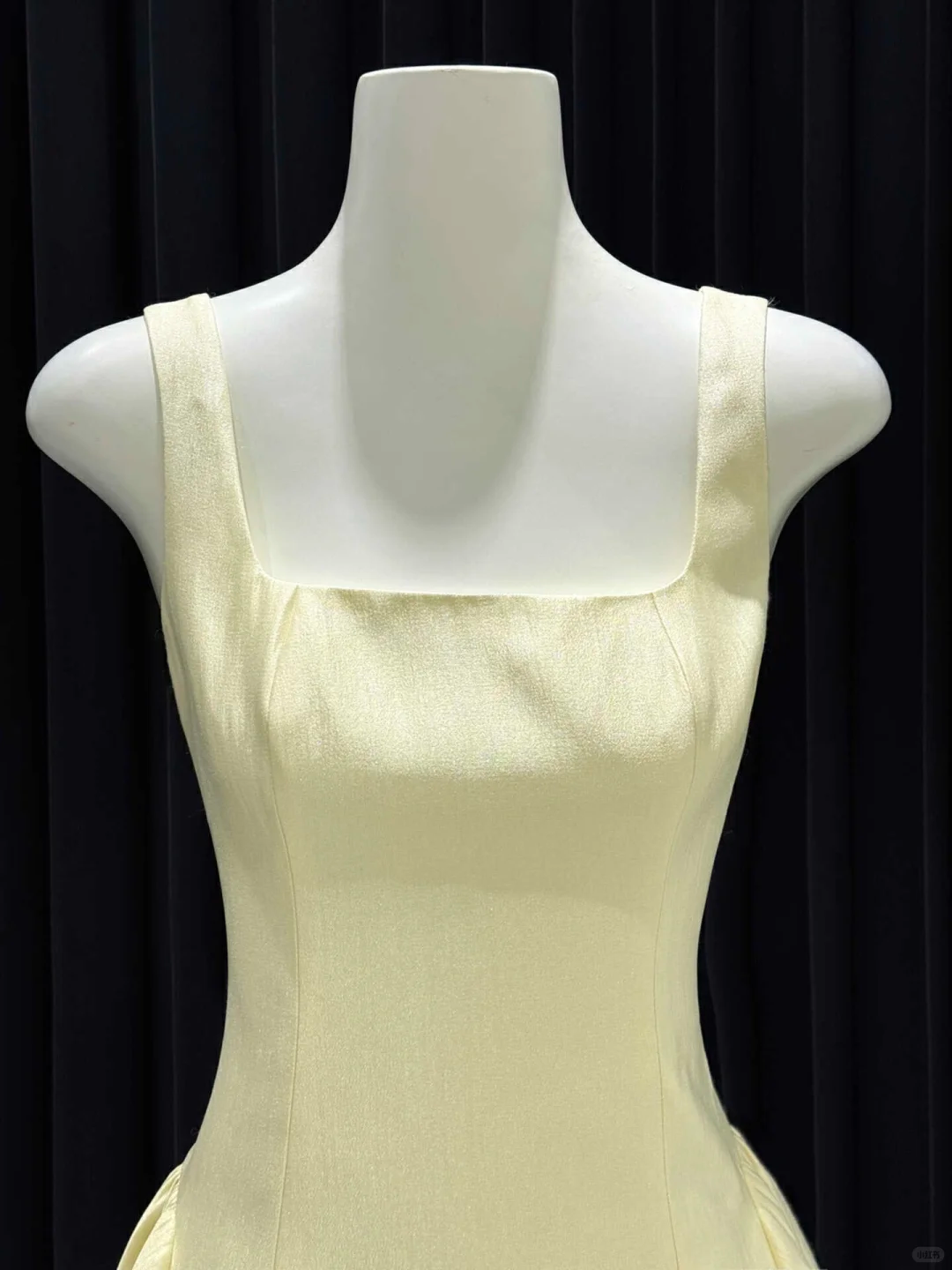 Cute Square Neck White Backless Satin A Line Short Party Dress Formal Graduation Homeocming Dress With Bow S801