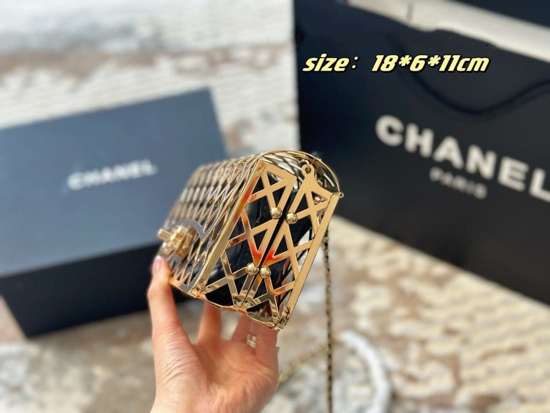 CHANEL Gold Metal Creates A Hollow Diamond Pattern CF Evening Bag