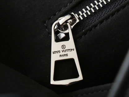 Louis Vuitton LV CarryAll BB Shoulder Bag 26x17x10cm