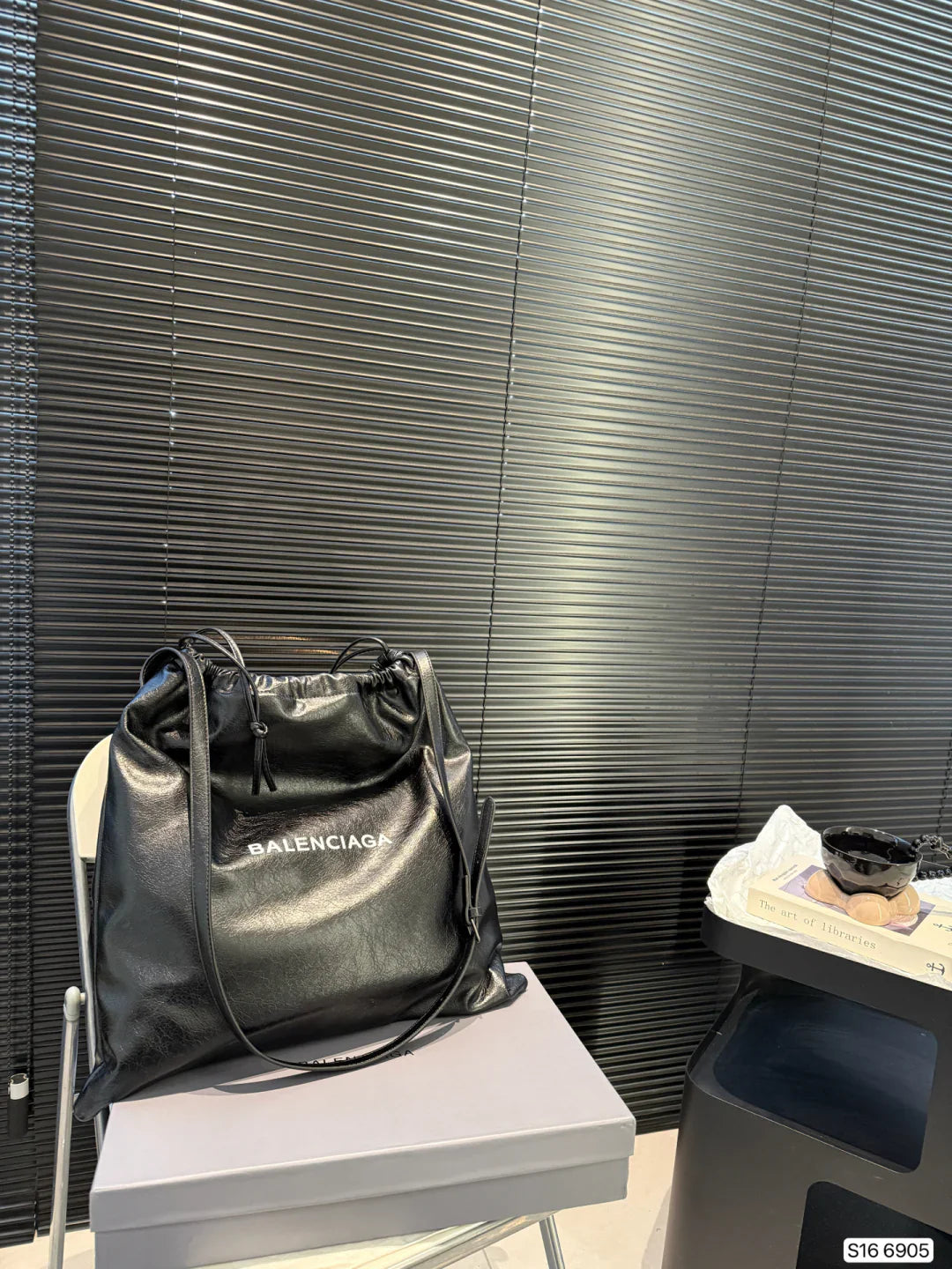 BALENCIAGA Shopper Dustbag Unique Trend