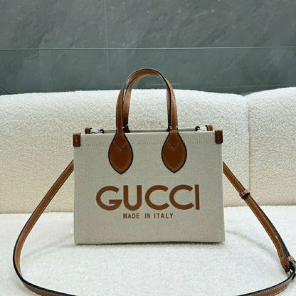 GUCCI MEDIUM TOTE BAG WITH GUCCI PRINT BEIGE 28CM 772144 FACUL 8451