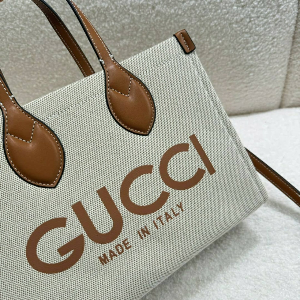 GUCCI MEDIUM TOTE BAG WITH GUCCI PRINT BEIGE 28CM 772144 FACUL 8451