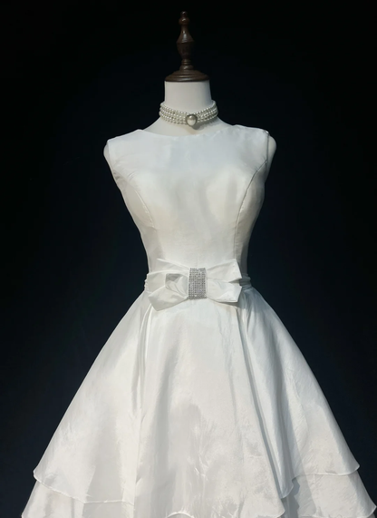 Vintage Bridal Gown 1960s High Low Scoop Sleeveless Pleated Bow-knot Beads White Short Wedding Dresses Elegant Bridal Gowns DH1014