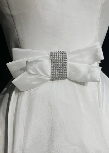 Vintage Bridal Gown 1960s High Low Scoop Sleeveless Pleated Bow-knot Beads White Short Wedding Dresses Elegant Bridal Gowns DH1014