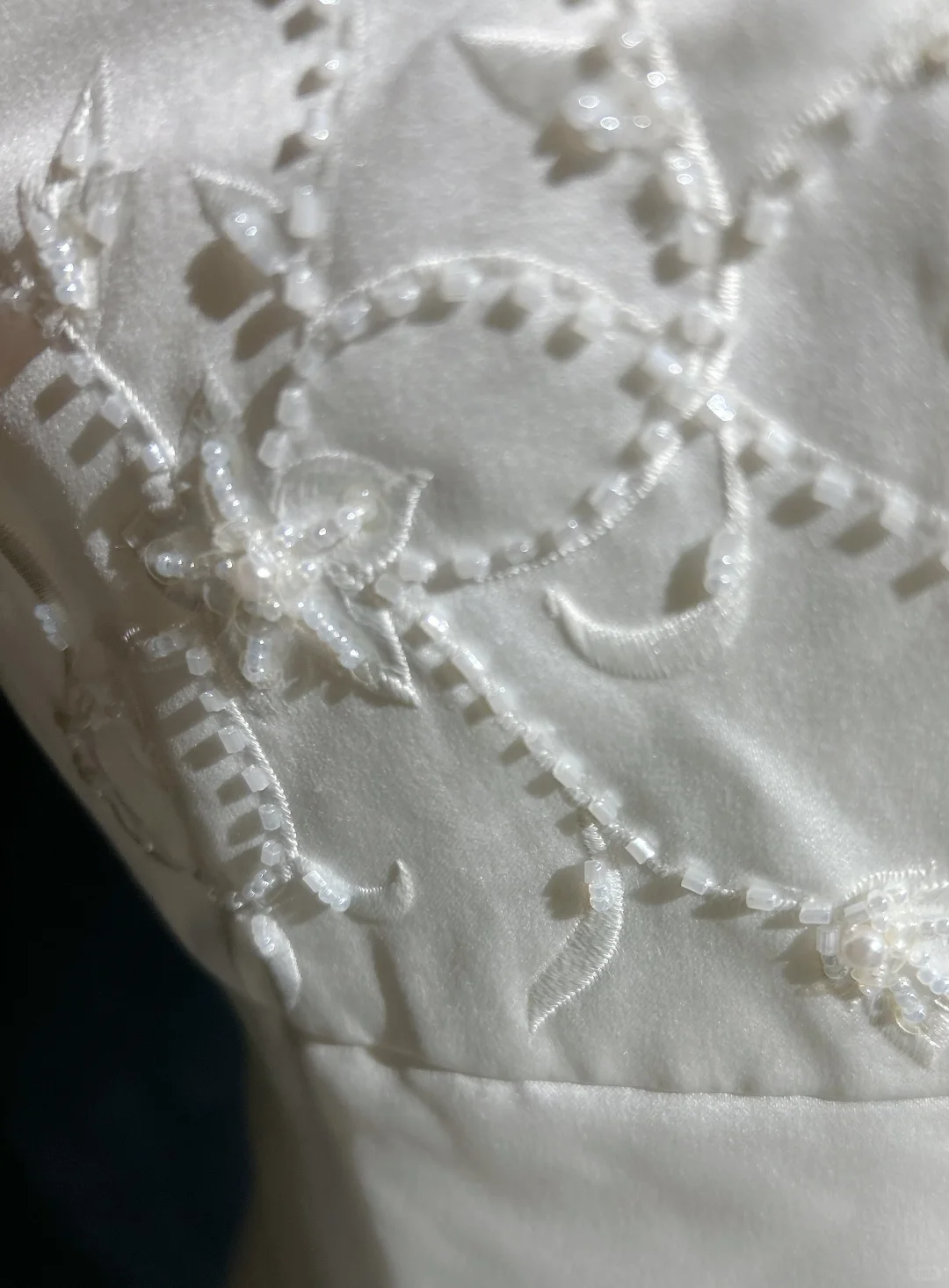 Vintage Bridal Gown 1960s Ball Gown Sweetheart Neck Sleeveless Satin Beads Long White Wedding Dresses Elegant Bridal Gowns DH1016