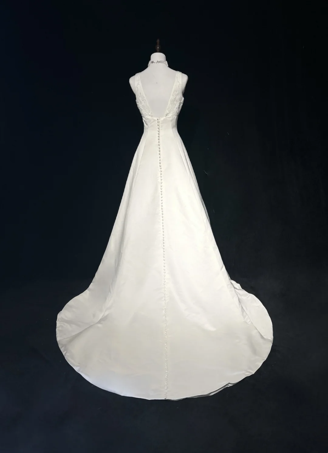 Vintage Bridal Gown 1960s Ball Gown Sweetheart Neck Sleeveless Satin Beads Long White Wedding Dresses Elegant Bridal Gowns DH1016