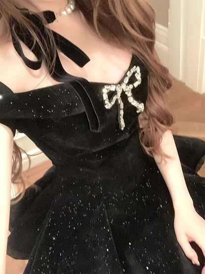 Sexy A line Off The Shoulder Black Velvet Mini Short Formal 8th Grade Homecoming Dresses Summer Middle School Hoco Dress Homecoming Outfits Birthday Outfit DH1044