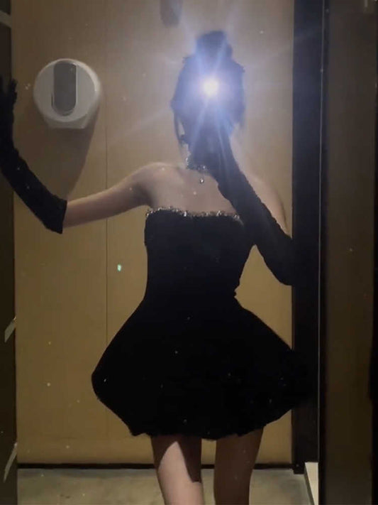 Pretty Ball Gown Sweetheart Black Velvet Mini Short Formal 8th Grade Homecoming Dresses Summer Middle School Hoco Dress Birthday Outfits DH1057