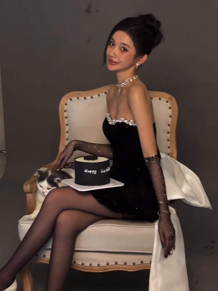 Pretty Ball Gown Sweetheart Black Velvet Mini Short Formal 8th Grade Homecoming Dresses Summer Middle School Hoco Dress Birthday Outfits DH1058