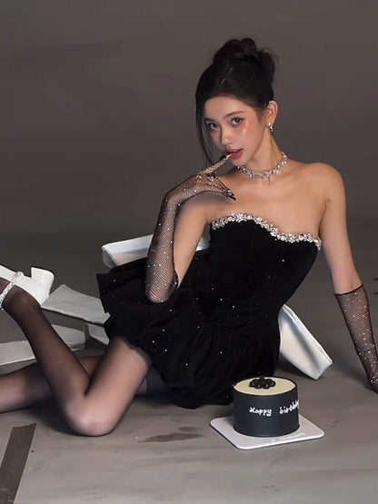 Pretty Ball Gown Sweetheart Black Velvet Mini Short Formal 8th Grade Homecoming Dresses Summer Middle School Hoco Dress Birthday Outfits DH1058