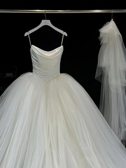 Pretty Wedding Dress Ball Gown Strapless Tulle Long Satin White Wedding Dresses Bridal Gowns Brides Gown DH106