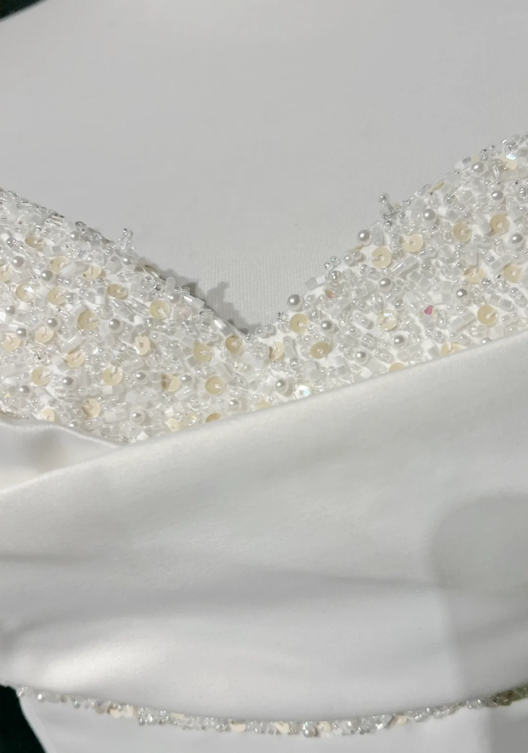 Vintage Bridal Gown 1960s Ball Gown Spaghetti Straps Sleeveless Satin Beads Long White 90s Wedding Dresses Elegant Bridal Gowns DH1101