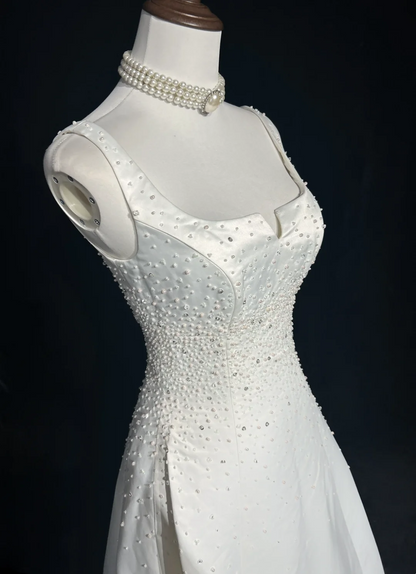 Vintage Bridal Gown A line Square Neck Sleeveless Pearls Beads Long White 70s Wedding Dresses Elegant Bridal Gowns DH1108