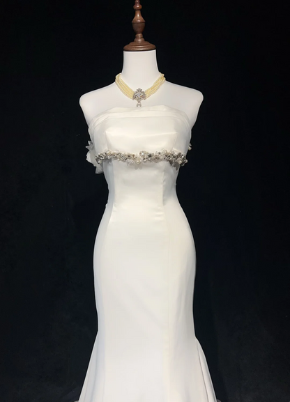 Unique Bridal Gown Mermaid Strapless Chiffon Sleeveless White 50s Wedding Dresses Modest Bridal Gowns DH1114