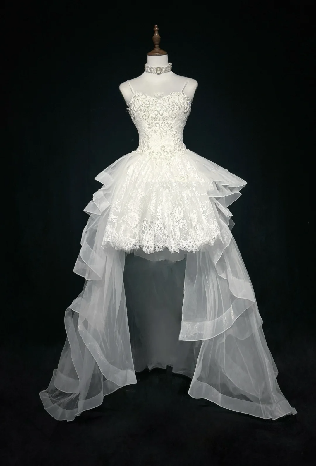 Unique Bridal Gown High Low Spaghetti Straps Lace Sleeveless White 50s Wedding Dresses Modest Bridal Gowns DH1115