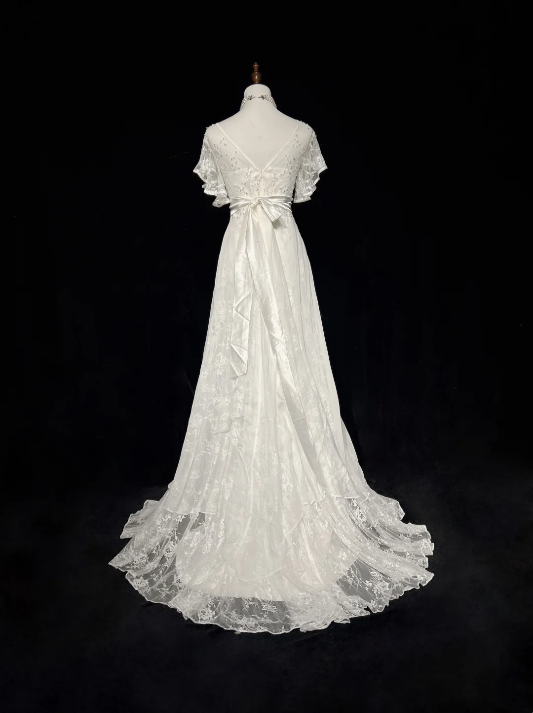 Vintage Bridal Gown 1960s A Line V Neck Short Sleeves Lace Beads Long White 90s Wedding Dresses Elegant Brides Gowns DH1118