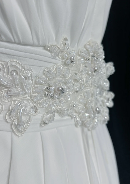 Retro Bridal Gown 1960s A line Strapless Sleeveless Chiffon Pleated Beads Long White Wedding Dresses Elegant Bridal Gowns DH1119