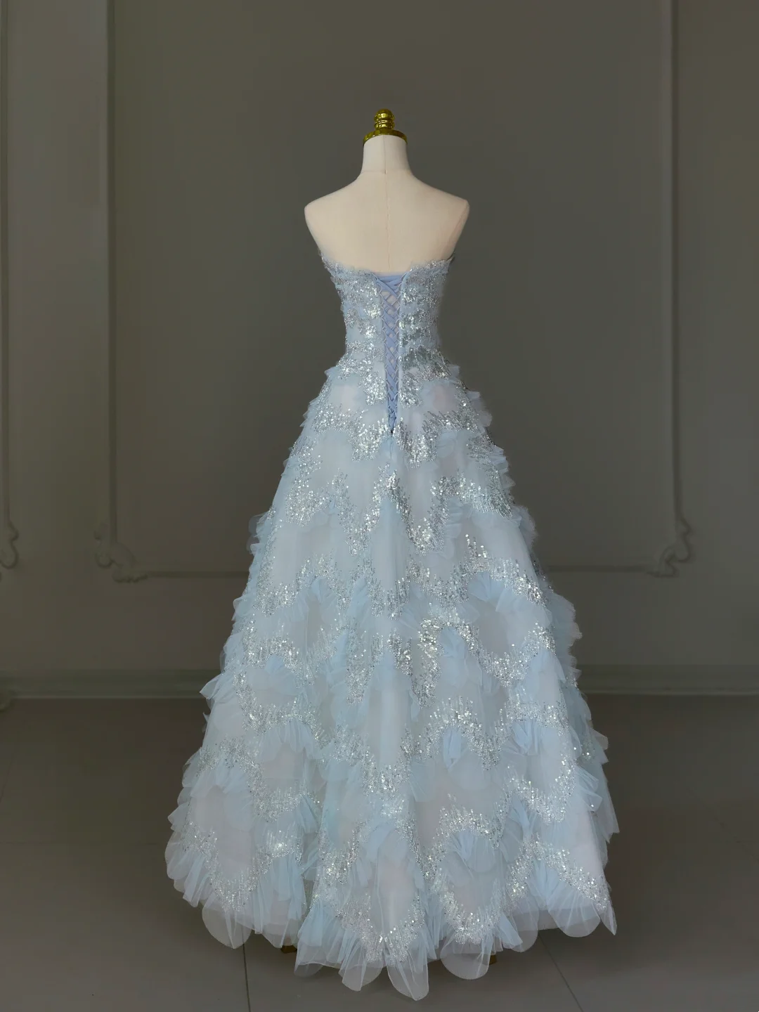 Pretty Ball Gown Sweetheart Tulle Light Blue Long Quinceanera Dress Formal Gowns Vestido De 15 Anos Sweet 16 Dress DH1124
