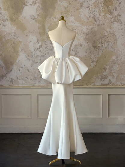 Modest Bridal Gown Mermaid Sweetheart Sleeveless Satin Long Ivory Wedding Dresses Elegant Bridal Gowns DH1130