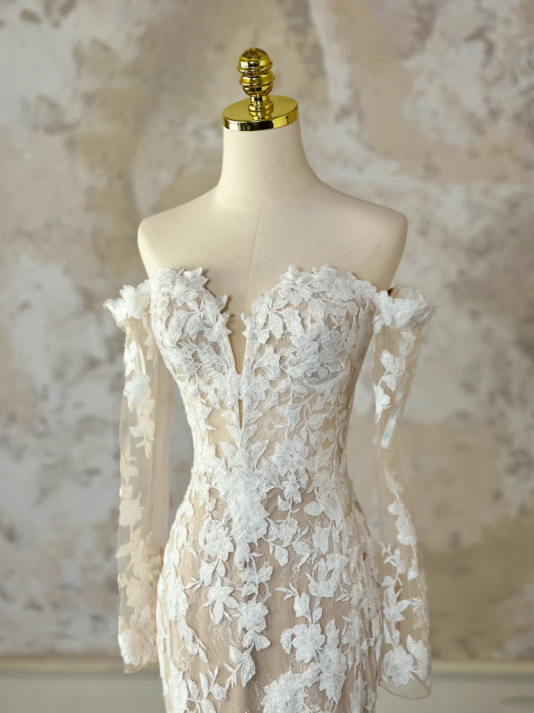 Modest Bridal Gown Mermaid Off The Shoulder White Long Sleeves Tulle Lace Wedding Dresses Elegant Bridal Gowns DH1132