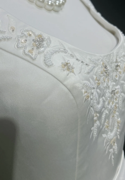 Unique Bridal Gown Ball Gown Square Neck Long White Satin 70s Wedding Dresses Vintage Bridal Gowns DH1146