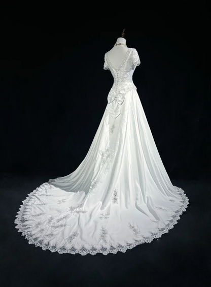 Classic Elegant Wedding Gown A line V Neck Long White Satin 70s Wedding Dresses Vintage Bridal Gowns DH1149