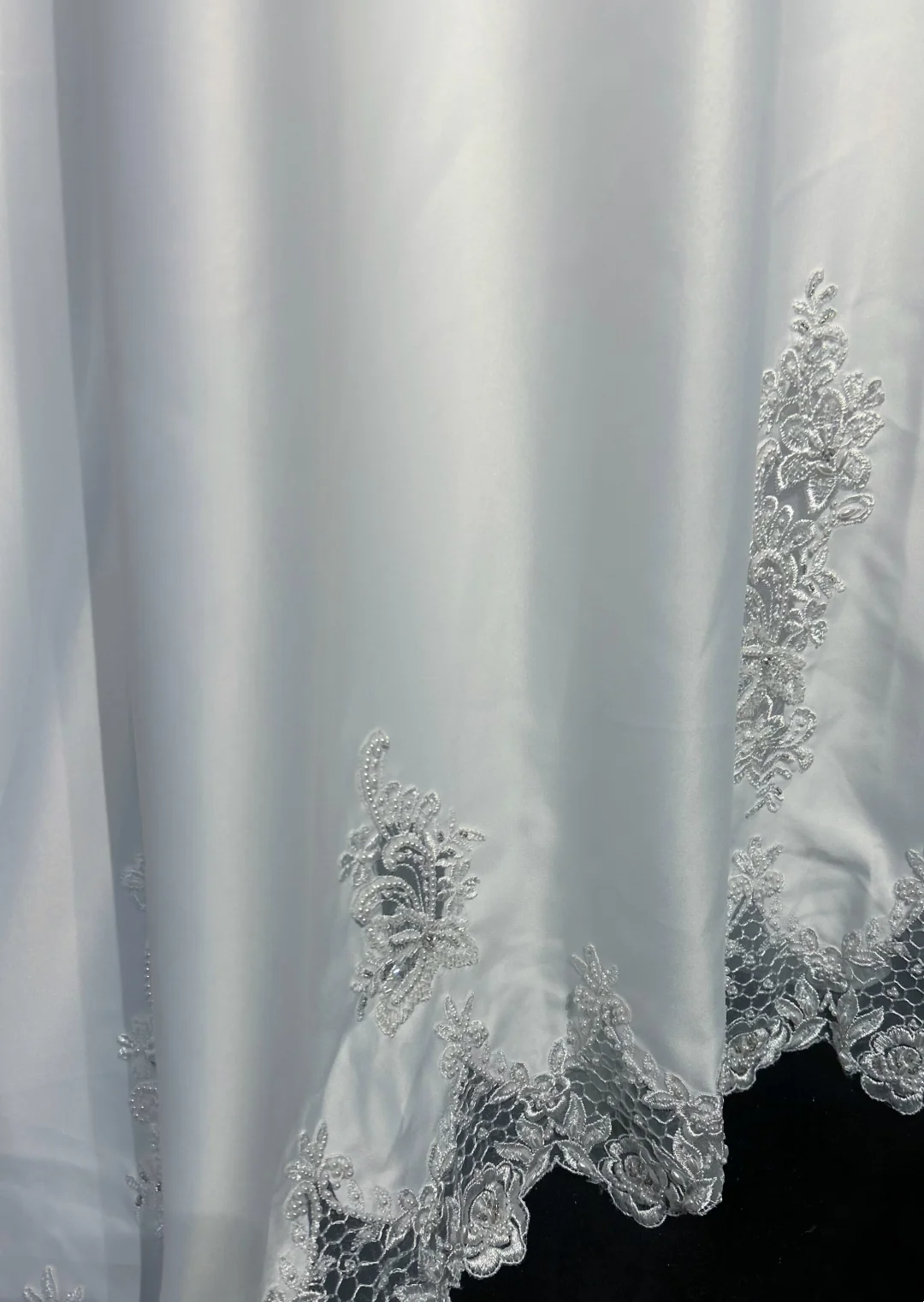 Classic Elegant Wedding Gown A line V Neck Long White Satin 70s Wedding Dresses Vintage Bridal Gowns DH1149