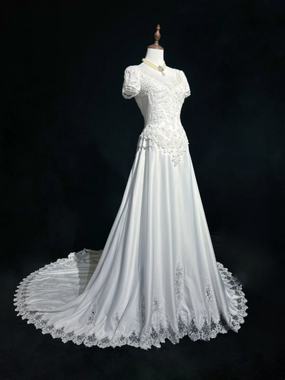 Classic Elegant Wedding Gown A line V Neck Long White Satin 70s Wedding Dresses Vintage Bridal Gowns DH1149