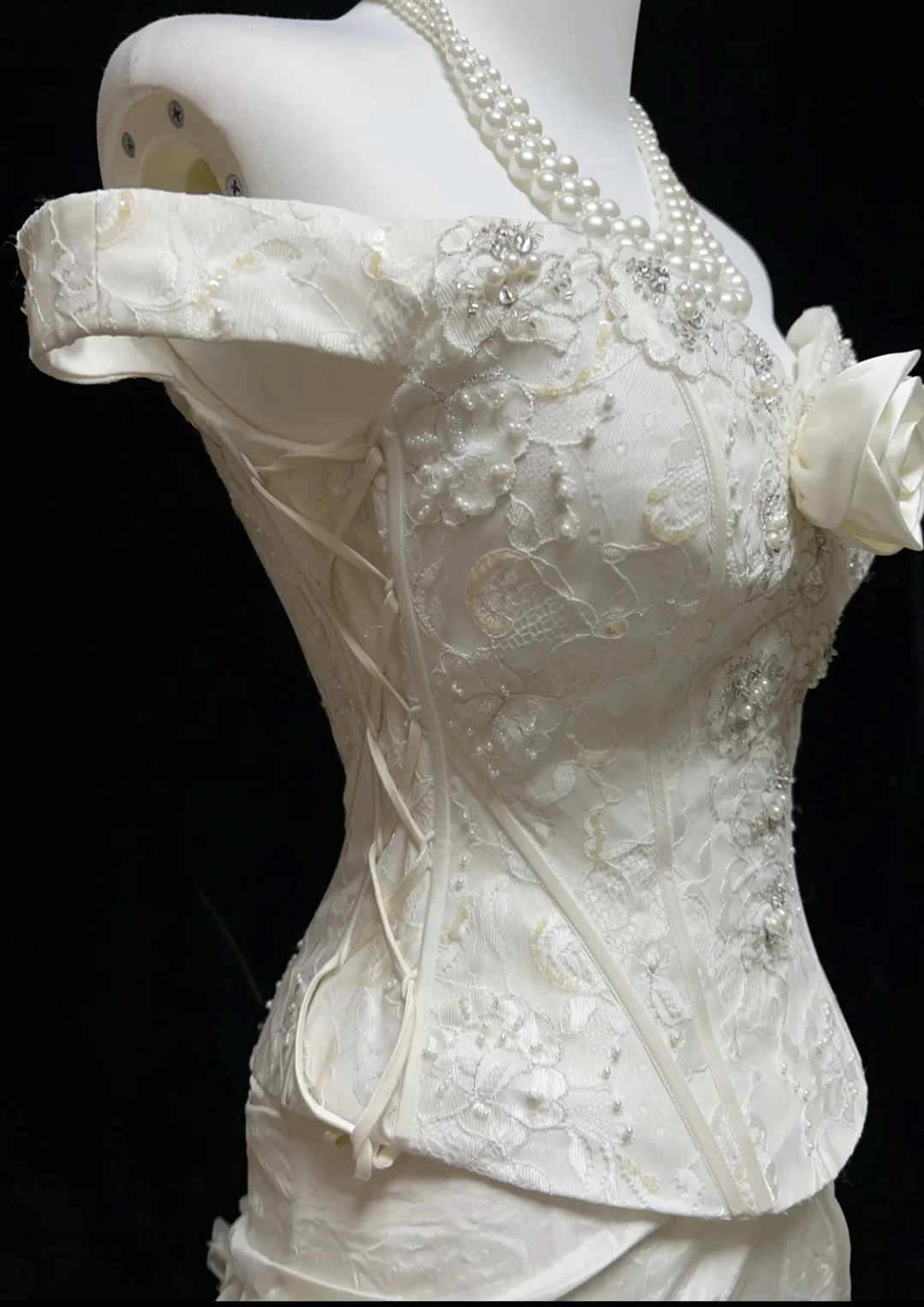 Classic Elegant Wedding Gown Mermaid Off The Shoulder Short Sleeves Ivory Lace 80s Wedding Dresses Vintage Bridal Gowns DH1151