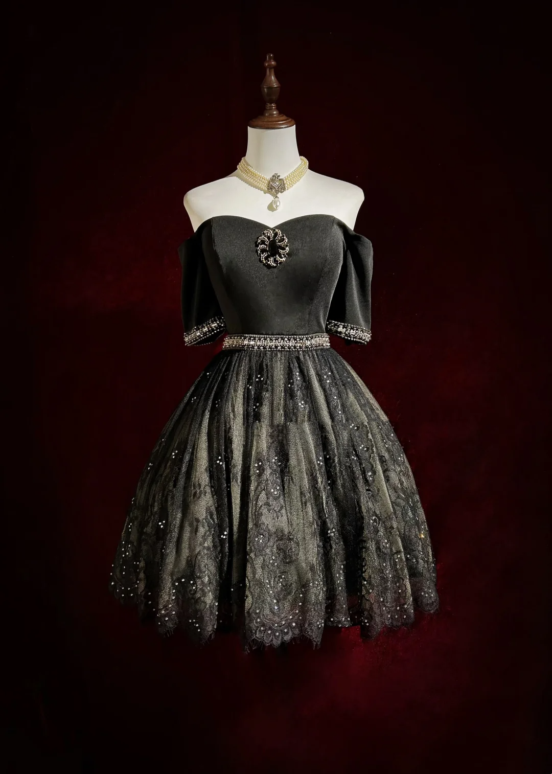 Vintage Ball Gown Off The Shoulder Black Tulle Lace Formal 8th Grade Homecoming Dresses Summer Middle School Hoco Dress 20th Birthday Outfits DH1157