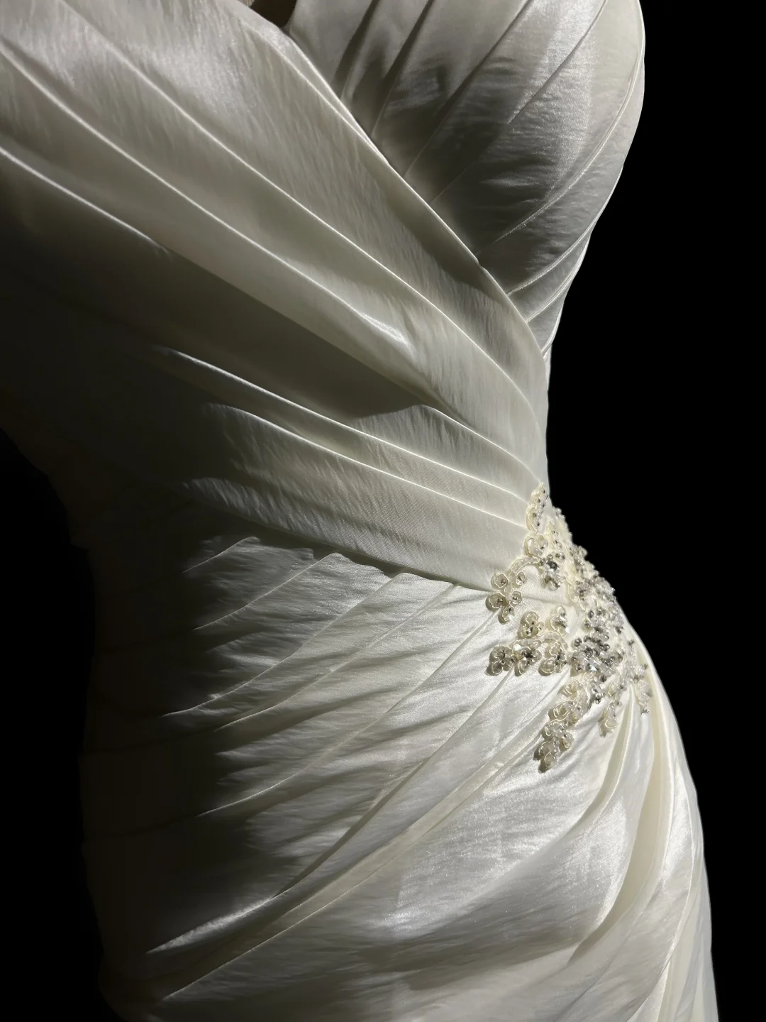 Unique Wedding Dress Mermaid V Neck White Taffeta Appliques 90s Wedding Dresses Vintage Bridal Gowns DH1165