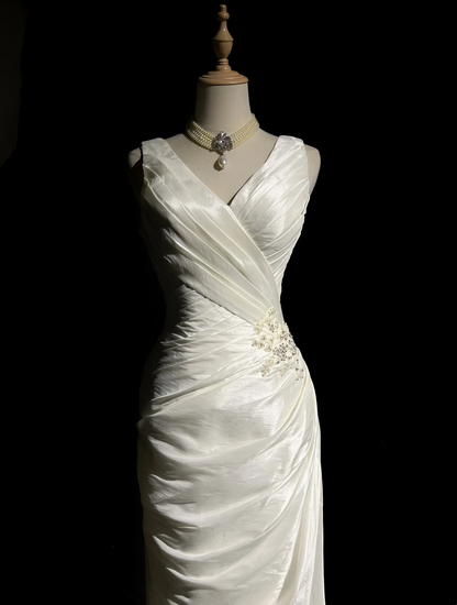 Unique Wedding Dress Mermaid V Neck White Taffeta Appliques 90s Wedding Dresses Vintage Bridal Gowns DH1165