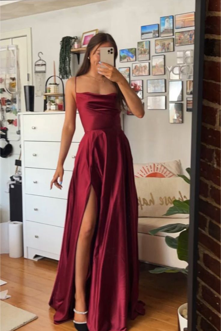 Elegant A line Spaghetti Straps Burgundy Backless Long Prom Dresses Party Dress Summer 20th Birthday Outfits 18th Birthday Dress Inspo For Teens DH120