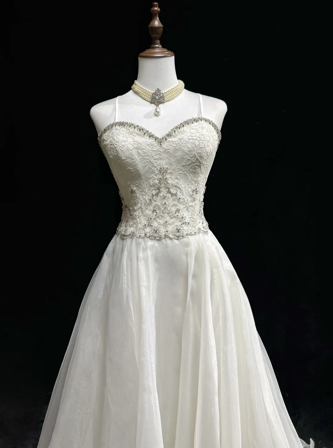 Unique Bridal Dress A Line Spaghetti Straps White Lace Long 90s Wedding Dresses Vintage Bride Dress Bridal Gowns DH1259